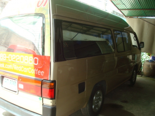 รถตู้หลังคาสูงครับ รถตู้หลังคาสูงครับ