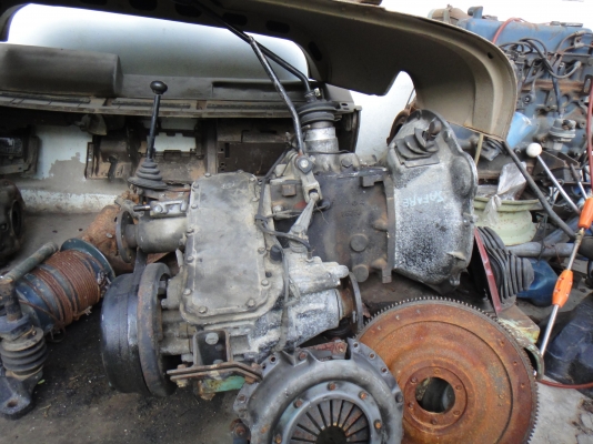 ขายเกียร์นิสสันซาฟารี