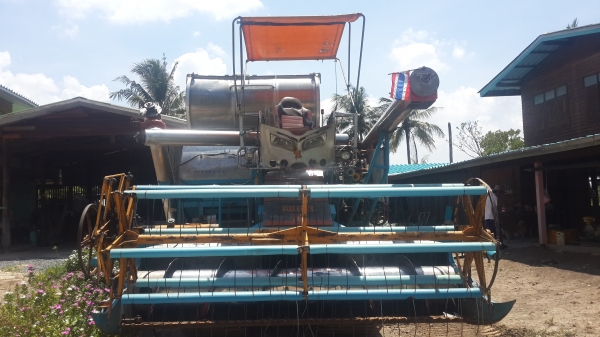 ขายรถเกี่ยว