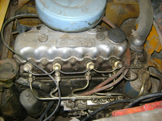 ขายโฟล์คลิฟjเครื่องอีซูซุ4สูบดีเชลเสาสุง4เมตร 3ตัน