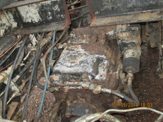 HINO-3M-ดั้ม2เพลา.เครื่องM1OC.ครัชซีสวย.างๆเก็บสีหน่อยOK-ราคา850,000บ HINO-3M-ดั้ม2เพลา.เครื่องM1OC.ครัชซีสวย.างๆเก็บสีหน่อยOK-ราคา850,000บ