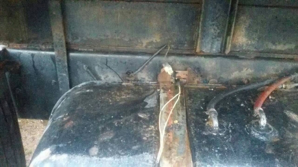 HINO-3M-ดั้ม2เพลา.เครื่องM1OC.ครัชซีสวย.างๆเก็บสีหน่อยOK-ราคา850,000บ HINO-3M-ดั้ม2เพลา.เครื่องM1OC.ครัชซีสวย.างๆเก็บสีหน่อยOK-ราคา850,000บ