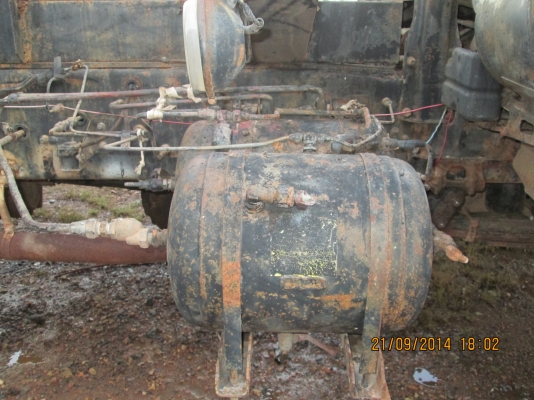 HINO-3M-ดั้ม2เพลา.เครื่องM1OC.ครัชซีสวย.างๆเก็บสีหน่อยOK-ราคา850,000บ HINO-3M-ดั้ม2เพลา.เครื่องM1OC.ครัชซีสวย.างๆเก็บสีหน่อยOK-ราคา850,000บ