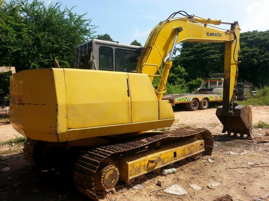 ขายเทรลเลอร์KT925+แบคโค100-5 เทรลเลอร์KT925 เครื่องดี คัชซีสวย สภาพพร้อมใช้ เอกสารพร้อมโอน แบคโค100-5 เครื่องดี ช่วงล่างดี เอวแน่น ไม่โหลด ทำงานเร็ว สภาพพร้อมใช้งาน สนใจโทร090-8588220คุณนะ ID:narong498 หรือwww.truck.in.th/498