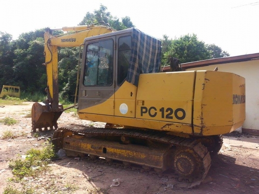 ขายเทรลเลอร์KT925+แบคโค100-5 เทรลเลอร์KT925 เครื่องดี คัชซีสวย สภาพพร้อมใช้ เอกสารพร้อมโอน แบคโค100-5 เครื่องดี ช่วงล่างดี เอวแน่น ไม่โหลด ทำงานเร็ว สภาพพร้อมใช้งาน สนใจโทร090-8588220คุณนะ ID:narong498 หรือwww.truck.in.th/498