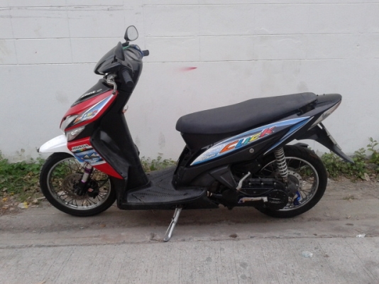 ขาย Honda Click มีทะเบียนโอนได้ ภาษี58 ราคา8900
