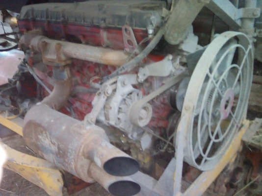 ขายรถเกี่ยวข้าว เกษตรพัฒนา อุ้ม 2.5 ตัน รุ่นปลดหนี้ ปี 50  หน้าเกียว 3 เมตร