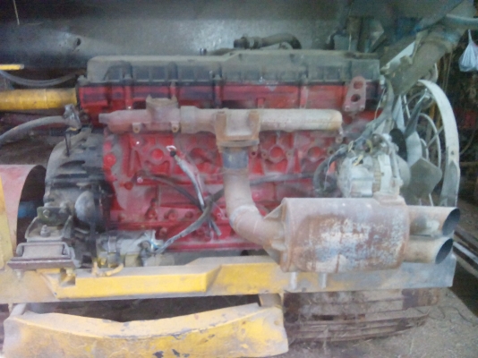 ขายรถเกี่ยวข้าว เกษตรพัฒนา อุ้ม 2.5 ตัน รุ่นปลดหนี้ ปี 50  หน้าเกียว 3 เมตร