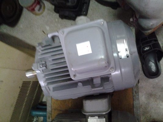 ขาย !! มอเตอร์3hp.380v.รอบ960ยี่ห้อฮิตาชิ สภาพดี เดิมๆ พร้อมใช้