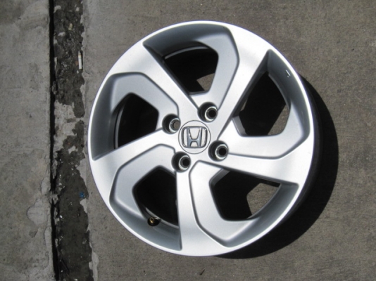 ขายล้อแม็กป้ายแดง HONDA CITY ขอบ 15 ขายล้อแม็กป้ายแดง HONDA CITY ขอบ 15