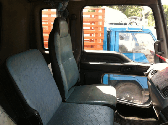 ขายรถ6ล้อ ISUZU DECA FTR200 พร้อมตู้แห้ง10บาน ช่วงยาวพิเศษ