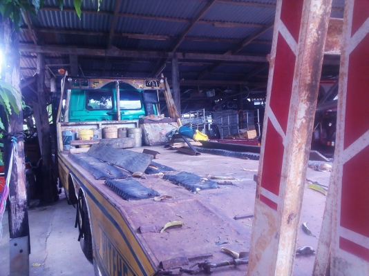 รถเทนเลอร์ รถเทนเลอร์