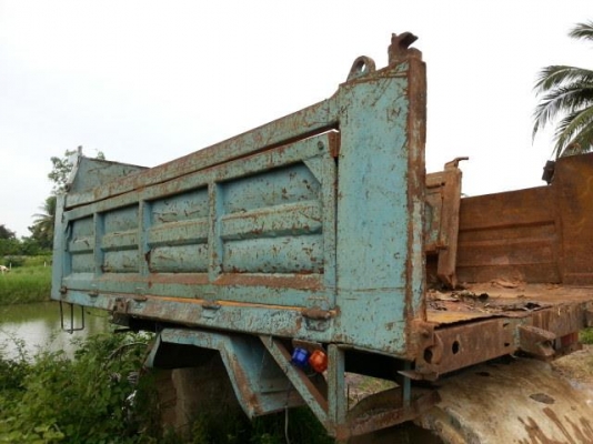 จัดส่งไป  ประสาท พนมรุ้งครับ