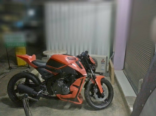 cbr400  65000 พร้อมสำเนาทะเบียน