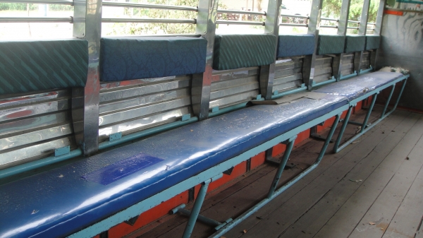 ขายกะบะพร้อมหลังคาโดยสารแสตนเลส+เบาะนั่งครบชุด สภาพสวยพร้อมใช้ ราคาถูก