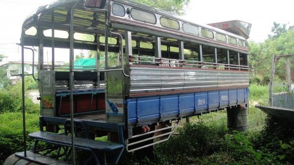 ขายกะบะพร้อมหลังคาโดยสารแสตนเลส+เบาะนั่งครบชุด สภาพสวยพร้อมใช้ ราคาถูก