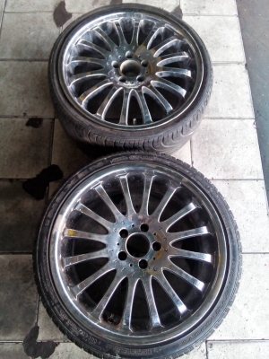 ขายแม็กขอบ19/8.5-9.5 พร้อมยาง245-35/275-30