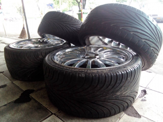 ขายแม็กขอบ19/8.5-9.5 พร้อมยาง245-35/275-30