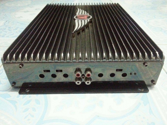 แอมป์ 4 แชลแนล Aq