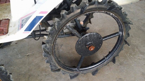 รถปลูกข้าวนั่งขับ YANMAR เก่าญี่ปุ่น สภาพสวย เครื่องยนต์ติดง่าย สภาพพร้อมใช้งาน รถปลูกข้าวนั่งขับ YANMAR เก่าญี่ปุ่น สภาพสวย เครื่องยนต์ติดง่าย สภาพพร้อมใช้งาน