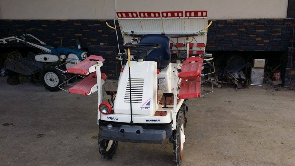 รถปลูกข้าวนั่งขับ YANMAR เก่าญี่ปุ่น สภาพสวย เครื่องยนต์ติดง่าย สภาพพร้อมใช้งาน รถปลูกข้าวนั่งขับ YANMAR เก่าญี่ปุ่น สภาพสวย เครื่องยนต์ติดง่าย สภาพพร้อมใช้งาน