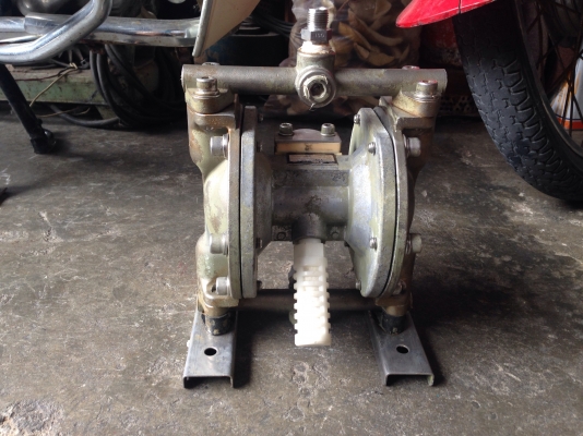 ขายปั้มไดอะแฟรม Iwata by Yamada ขนาด 4 หุน made in Japan สภาพสวย เป็นสแตนเลสทั้งตัว พร้อมใช้งาน มี 3 ตัวครับ ขายปั้มไดอะแฟรม Iwata by Yamada ขนาด 4 หุน made in Japan สภาพสวย เป็นสแตนเลสทั้งตัว พร้อมใช้งาน มี 3 ตัวครับ