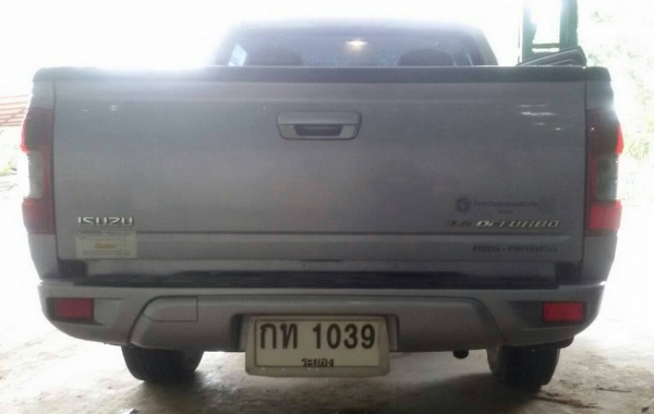 ขายไม่ด่วนครับ ISUZU DMAX เครื่อง3.0 4ประตู่ ขายไม่ด่วนครับ ISUZU DMAX เครื่อง3.0 4ประตู่