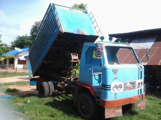 ขายอีแต๋นสวยๆพร้อมใช้คับ ลดเหลือ180000คับ ด่วนเลิกทำอ้อยเลยขายคับ รถพ่อฝากลง ช่วงล่างใหญ่fหน้าหลัง วิ่งอ้อย11-12ตันสบายคับ