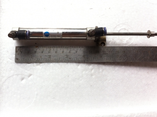 กระบอกลูกสูบลม SMC ผลิตจากญี่ปุ่น ขนาดโต 15 มม.แกนเลื่อนออกได้ 10 ซม. (มี 6 อัน)
