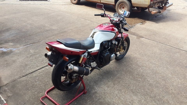 HONDA CB400 TECH1 ปี2000 ท่อคู่ ยางหน้าหลังเต็ม อินวอยส์ตัวจริง สวยๆ คับ ราคา 63000 บาท ส่งได้ทั่วไทยคับ สนใจติดต่อ 081-0578282 ไอดีไลน์ POPBIGBIKESAKON คับ สนใจรถสวย ถูก ดี ต้อง POP BIGBIKE SAKONNAKHON