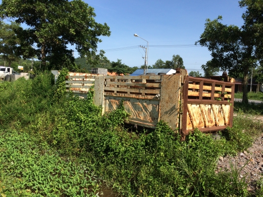 กระบะเปล่าของสามมิตรSMMยาว6.ม. ปี*48..(มีแค่กระบะเปล่าเท่านั้น) กระบะเปล่าของสามมิตรSMMยาว6.ม. ปี*48..(มีแค่กระบะเปล่าเท่านั้น)