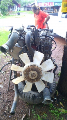 ขายเครื่อง Hino. P11 C 320แรงม้า สภาพสวย