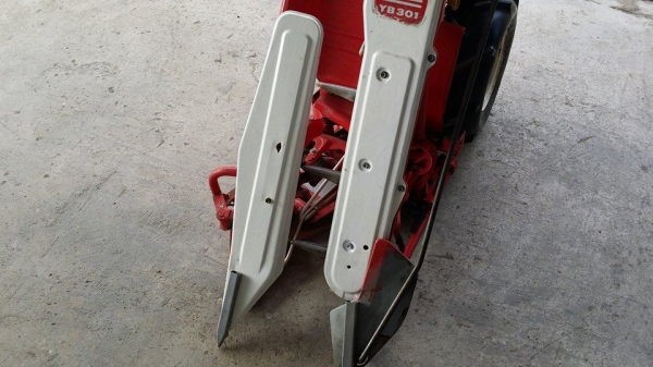 รถเกี่ยวข้าวเดินตามแบบมัดข้าวในตัว YANMAR 301 เก่าญี่ปุ่น สภาพสวย เครื่องพร้อมใช้งาน