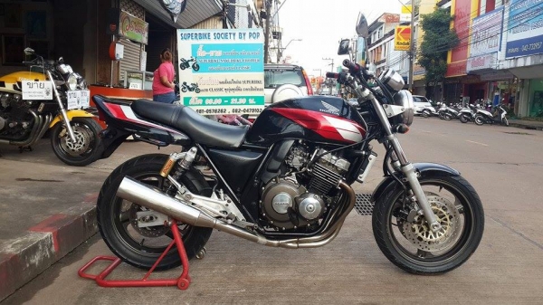 HONDA CB400 เวอร์ชั่นS ปี96 ดำดุ เดิมๆ อินวอยส์ สรรพสามิตร สวยๆ คับ ราคา 67500 บาท ส่งได้ทั่วไทยคับ สนใจติดต่อ 081-0578282 ไอดีไลน์ POPBIGBIKESAKON คับ สนใจรถสวย ถูก ดี ต้อง POP BIGBIKE SAKONNAKHON