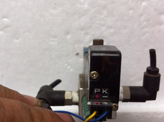 วาล์ว 5/2 ยี่ห้อ KURODA ควบคุมทิศทางการไหลด้วยไฟฟ้าDC 24 V. วาล์ว 5/2 ยี่ห้อ KURODA ควบคุมทิศทางการไหลด้วยไฟฟ้าDC 24 V.