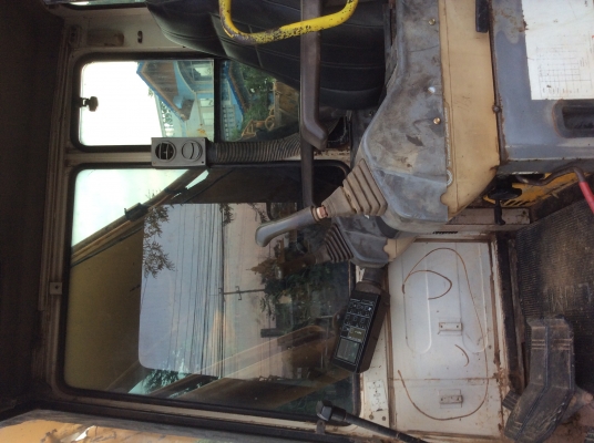 ขายรถแบคโฮ KOMATSU PC200-5 (มีVDOให้ชม)s/n 6x,xxx คอนโทลสั้น,แอร์เย็น , ตัวเดินจีบ , เครื่องดี แน่น , ปั้มดี , เอวแน่น ,ไฟฟ้าครบ , ตัวเดินจีบ , แผ่นแทรคยาว 80 ซม. , ช่วงล่างเต็ม รถพร้อมใช้งาน ขายรถแบคโฮ KOMATSU PC200-5 (มีVDOให้ชม)s/n 6x,xxx คอนโทลสั้น,แอร์เย็น , ตัวเดินจีบ , เครื่องดี แน่น , ปั้มดี , เอวแน่น ,ไฟฟ้าครบ , ตัวเดินจีบ , แผ่นแทรคยาว 80 ซม. , ช่วงล่างเต็ม รถพร้อมใช้งาน