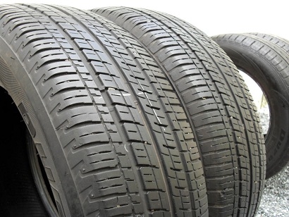 ขายยาง BRIDGESTONE DUELER HT470 ปี13(1คู่) 225-65-17 ราคา 2,500