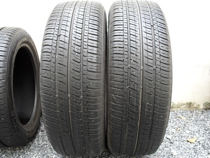 ขายยาง BRIDGESTONE DUELER HT470 ปี13(1คู่) 225-65-17 ราคา 2,500