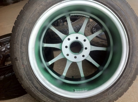 ขาย...Volk racing by ray - CE28  ขนาด 15 กว้าง7 ออฟ35 ใส่ได้ทั้ง4รู114และ4รู100 ติดยางจากญี่ปุ่นไม่ทราบปี3เส้น และวีรับเบิ้ลปลายปี13 อีกเส้น ดอกสวยๆทุกเส้น เอาไปใช้ยาวๆ ขายทั้งชุดไม่แยก(ขี้เกียดถอด) 6,500บาท 085-989-6571 Line : chirohunter เอกชัย114-บางบอ