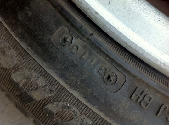 ขาย...Volk racing by ray - CE28  ขนาด 15 กว้าง7 ออฟ35 ใส่ได้ทั้ง4รู114และ4รู100 ติดยางจากญี่ปุ่นไม่ทราบปี3เส้น และวีรับเบิ้ลปลายปี13 อีกเส้น ดอกสวยๆทุกเส้น เอาไปใช้ยาวๆ ขายทั้งชุดไม่แยก(ขี้เกียดถอด) 6,500บาท 085-989-6571 Line : chirohunter เอกชัย114-บางบอ