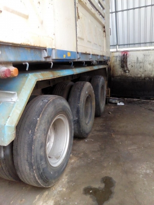 รถหัวลาก หางพ่วง 3 เพลา ยัด ยาว 12 เมตร สภาพตามรูป