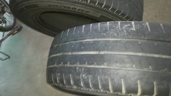 ยาง215.70.15.มิชลินปี13มี4เส้นเลยึคับ