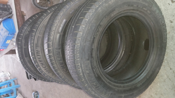 ยาง215.70.15.มิชลินปี13มี4เส้นเลยึคับ