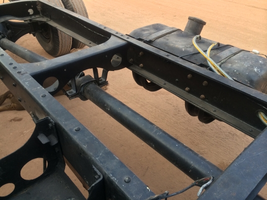 แสงฟ้าเต้นรถ///ขายรถ6ล้อ HINO-KM779 หัวFCนอก ยาว 5.50 เมตร แสงฟ้าเต้นรถ///ขายรถ6ล้อ HINO-KM779 หัวFCนอก ยาว 5.50 เมตร