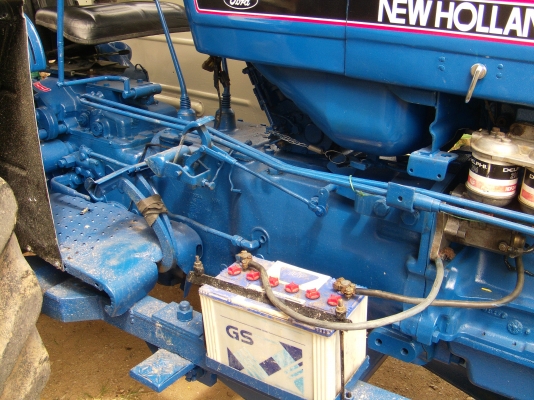 ขายรถไถฟอร์ด 6600 เต็มตัว ลดราคาเหลือ-ุ360000 ด่วน