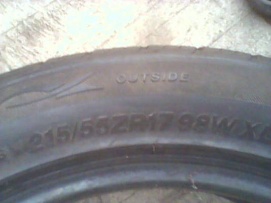 ขายยาง 215/55/17 ปี 12 คู่ 1000 บาท
