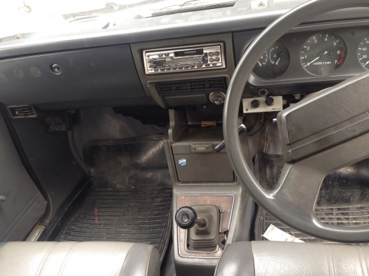 ขายรถกระบะ Mazda familia 1400 cc. รุ่นแค็ป สภาพสวย พร้อมใช้งาน แบตใหม่ ช่วงล่างเพิ่งทำ ระบบไฟใช้ได้หมด ทะเบียนพร้อมโอน ขาดเมื่อเดือน ก.ค. ขับดีครับ เดิมๆยังไม่ติดแก็ส