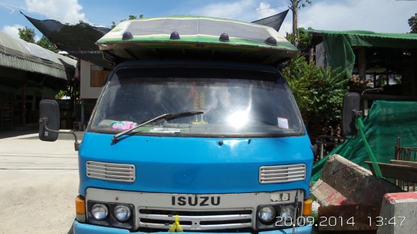 ขายรถหกล้อ สองแถว