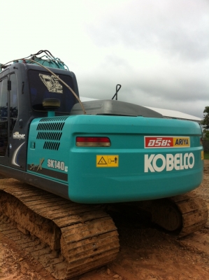 ขาย 2,000,000 บาท รถแบคโฮ KOBELCO SK 140 MARK8 รุ่น superx สวยๆเดิมไช้งานน้อย