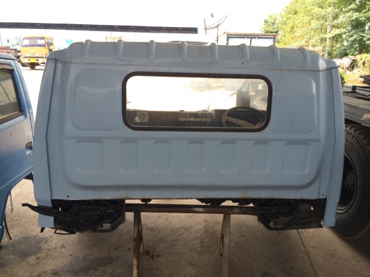 แสงฟ้าเต้นรถ///ขายหัวเก๋ง NPR เคาะปะผุทำสีเรียบร้อย อุปกรณ์ครบ